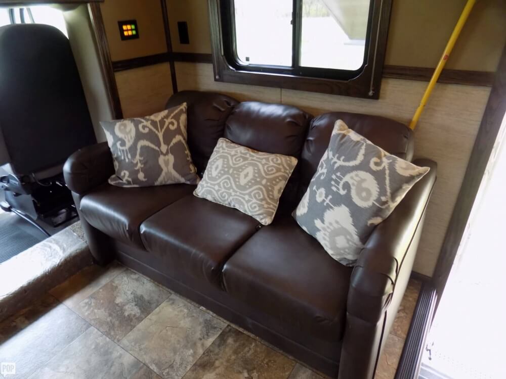 Sold Show Hauler 40 Semi Conversion Rv In Middletown Oh 143292