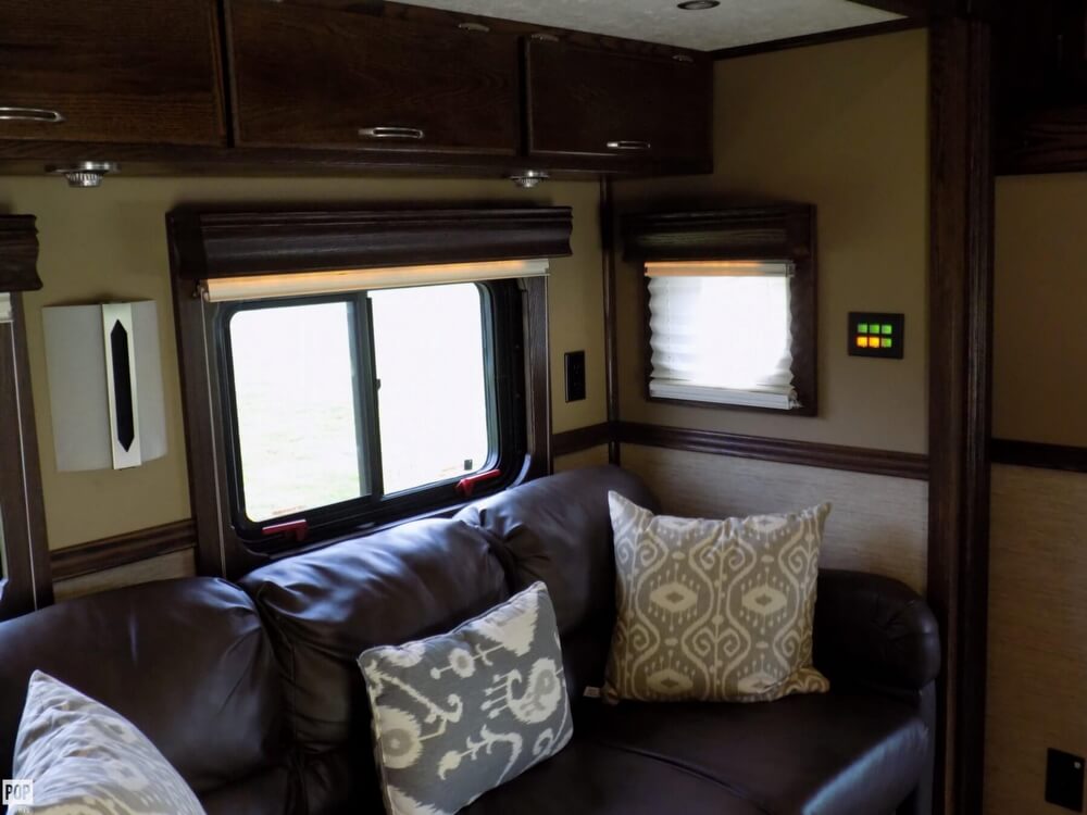 Sold Show Hauler 40 Semi Conversion Rv In Middletown Oh 143292