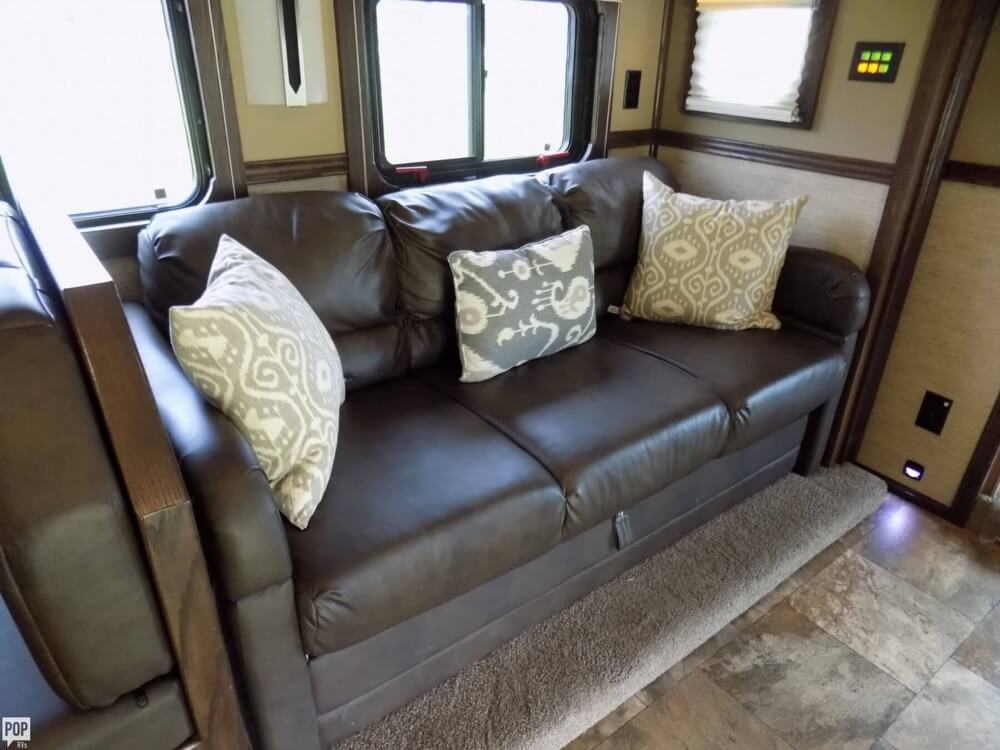 Sold Show Hauler 40 Semi Conversion Rv In Middletown Oh 143292